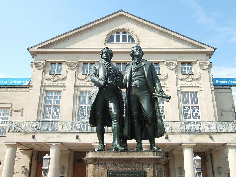 2009-08- (275).JPG - Die berühmten Söhne der Stadt: Goethe und Schiller